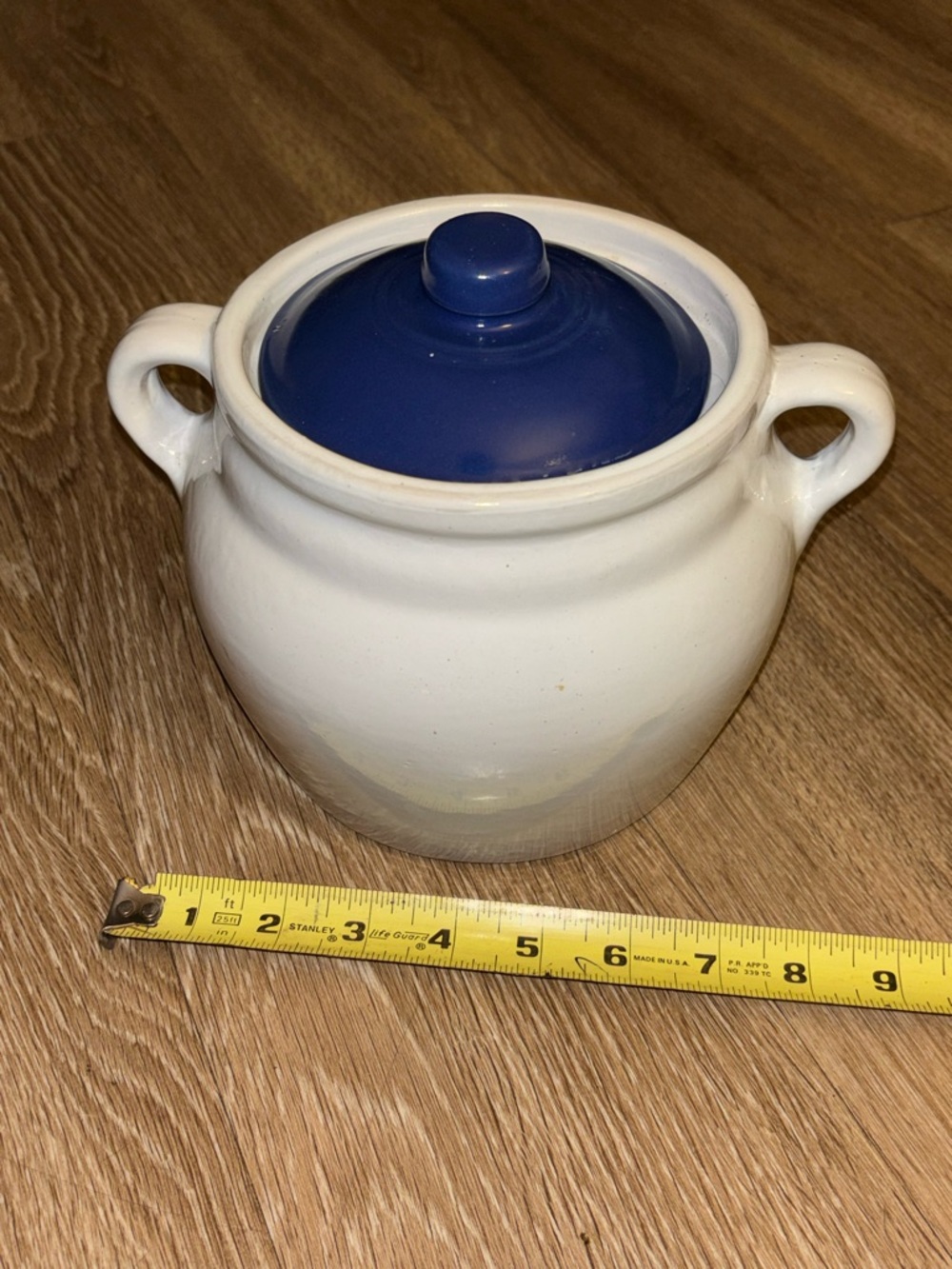 Western Monmouth Stoneware Bean Pot Crock w Lid cobalt Blue White Vintage USA